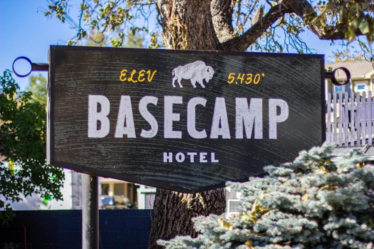 Basecamp Boulder Otel Dış mekan fotoğraf